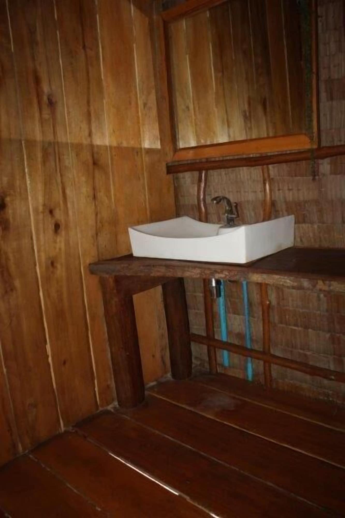 Royalretreat Resort Koh Rong Sanloem Bagian luar foto