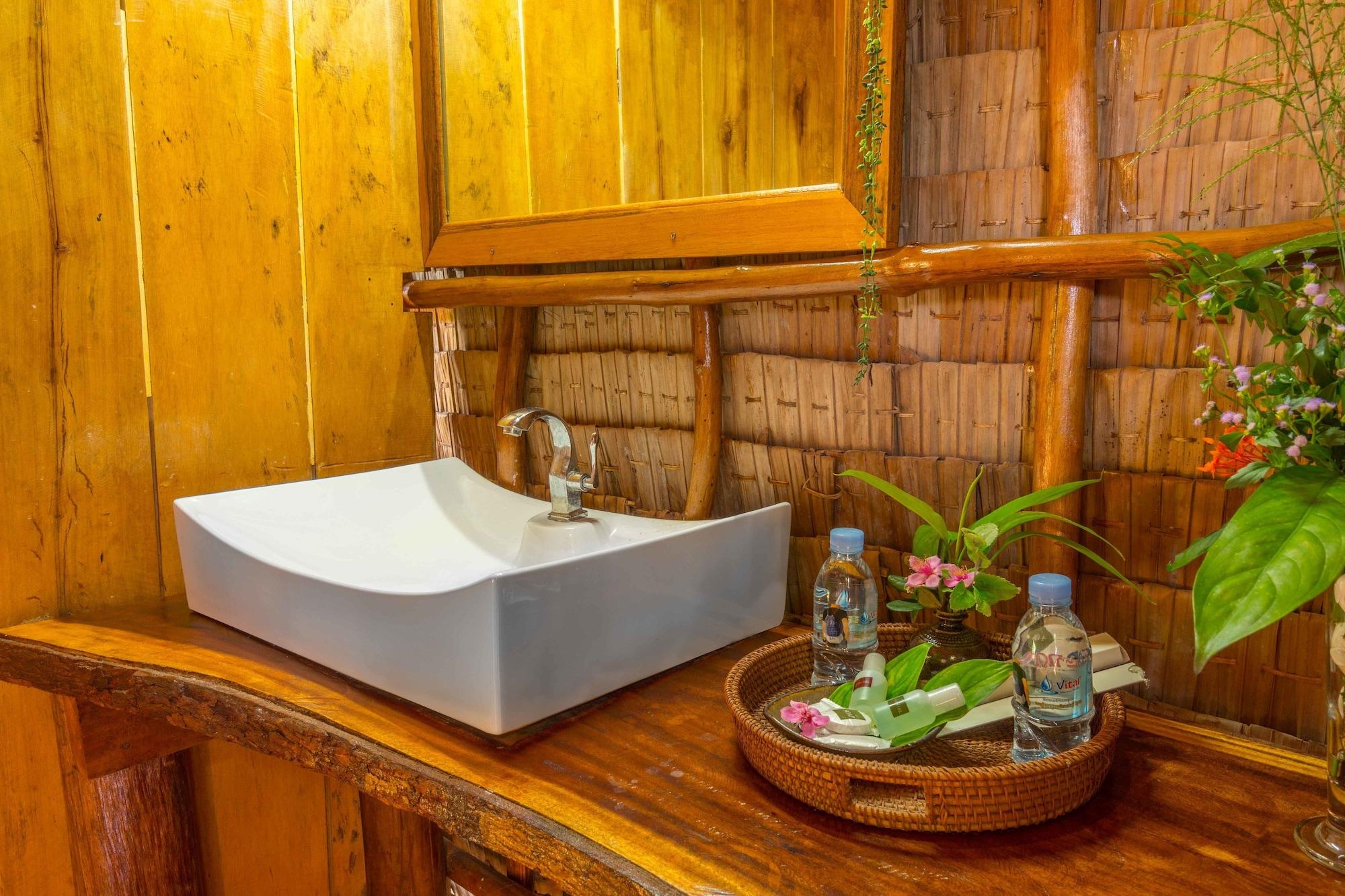 Royalretreat Resort Koh Rong Sanloem Bagian luar foto