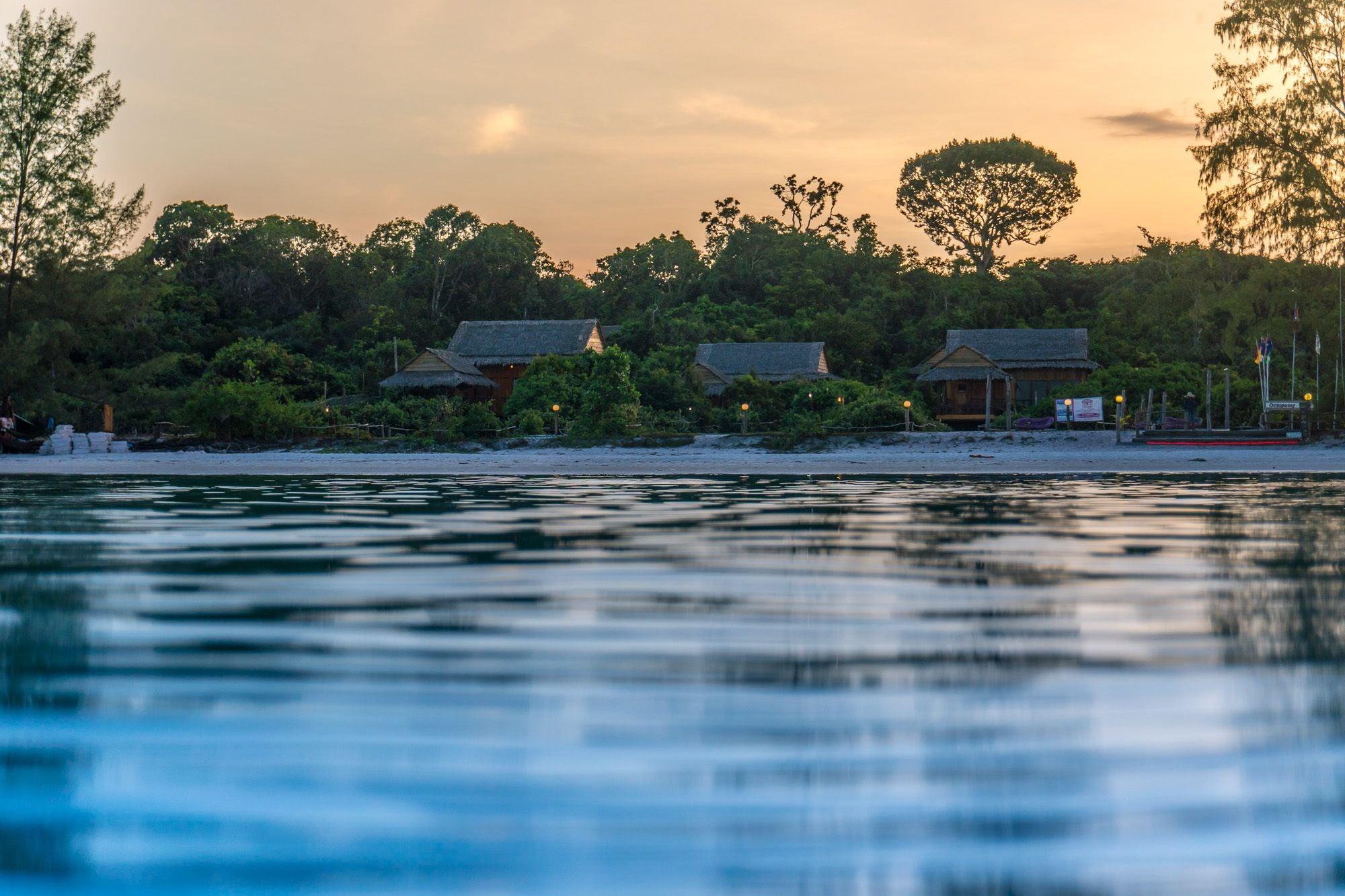 Royalretreat Resort Koh Rong Sanloem Bagian luar foto