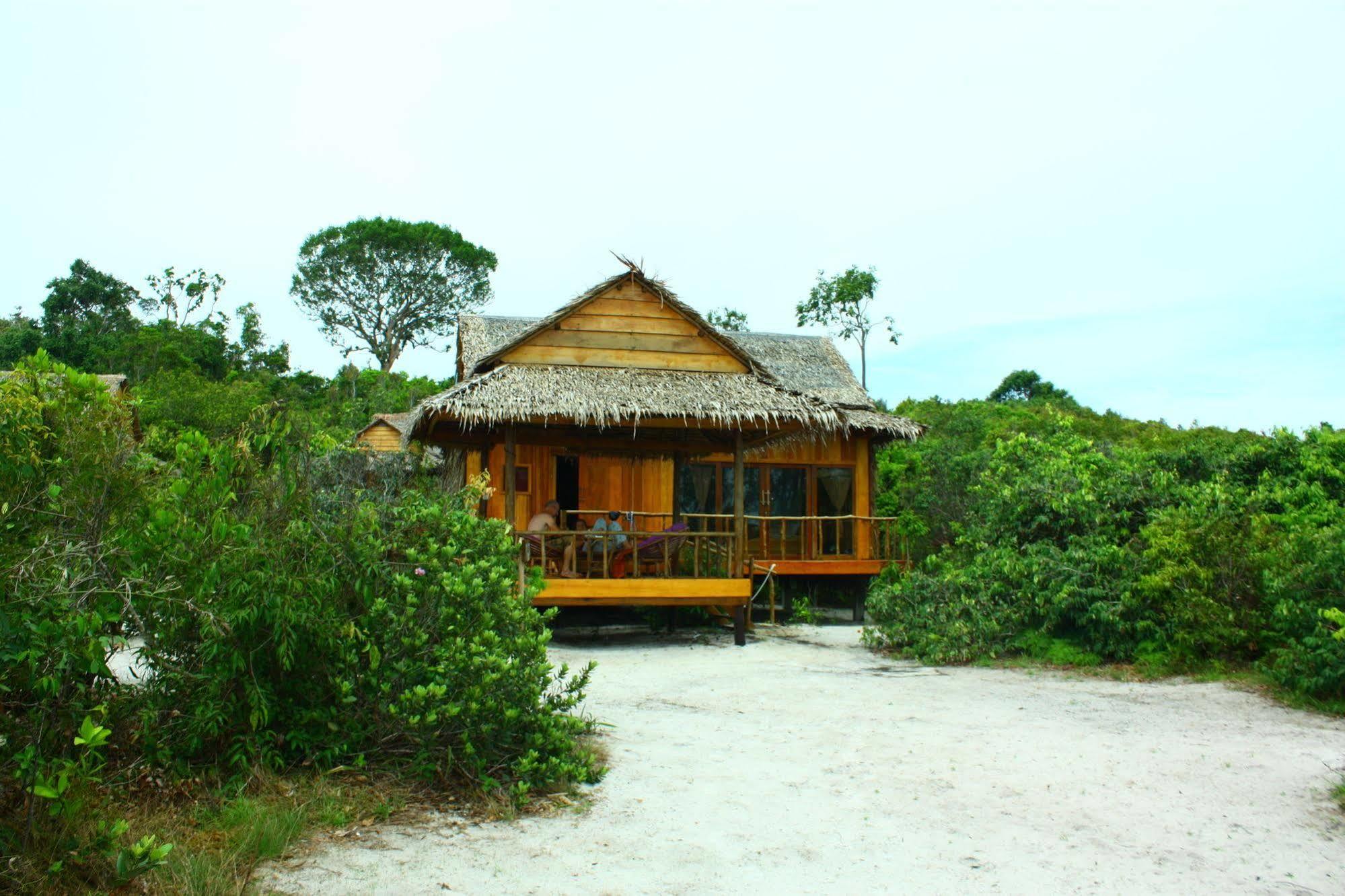 Royalretreat Resort Koh Rong Sanloem Bagian luar foto