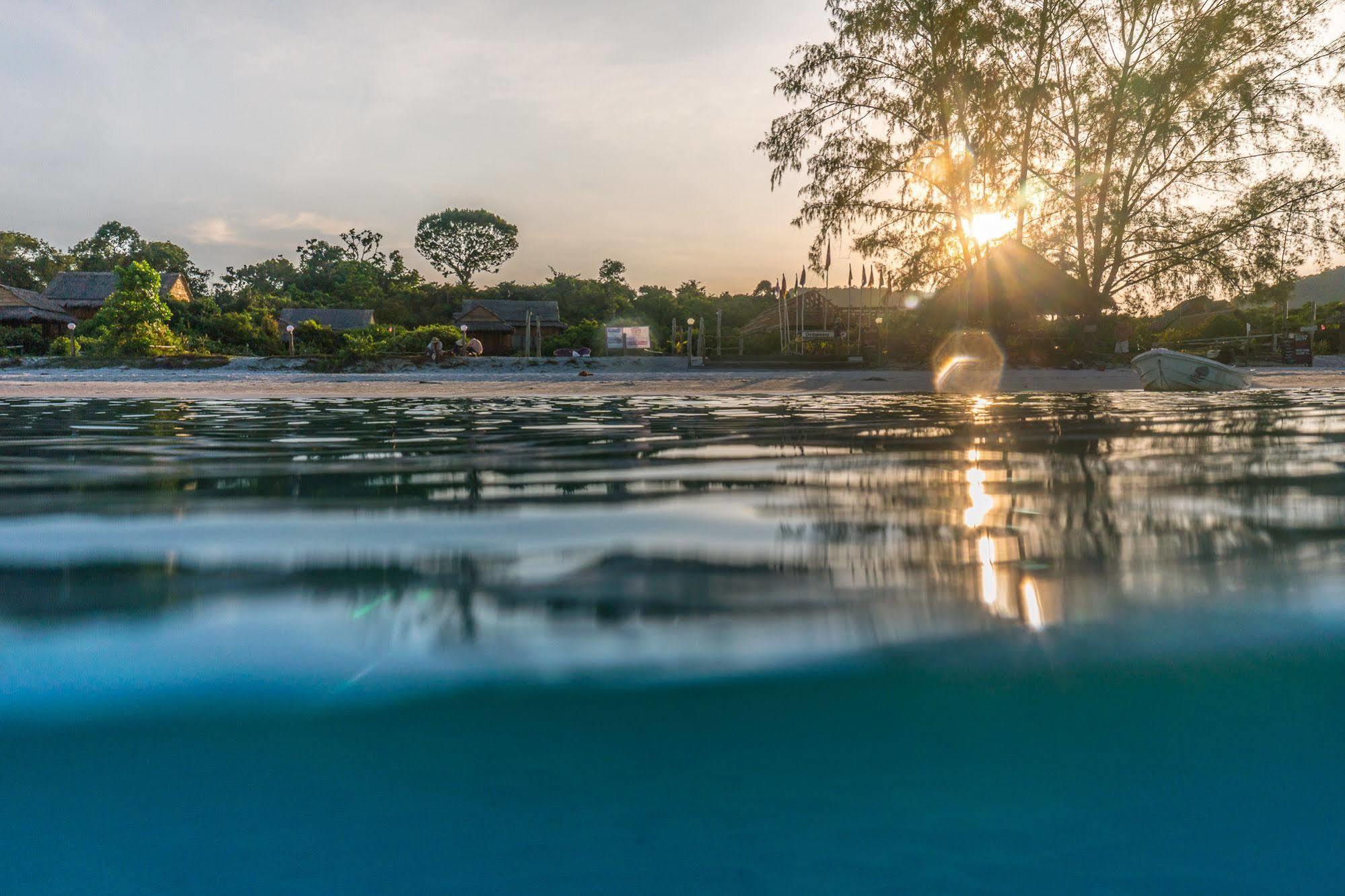 Royalretreat Resort Koh Rong Sanloem Bagian luar foto