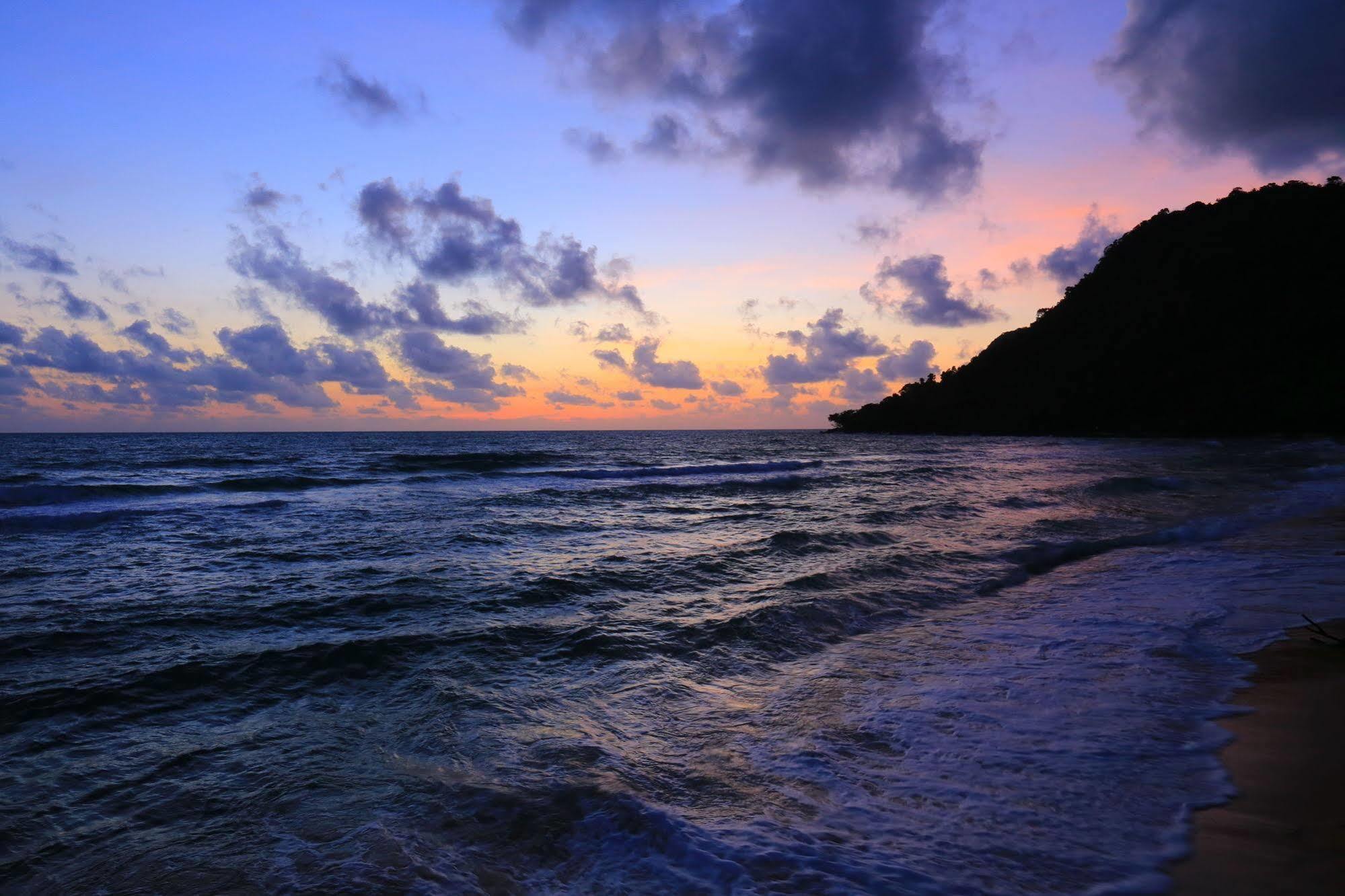 Royalretreat Resort Koh Rong Sanloem Bagian luar foto